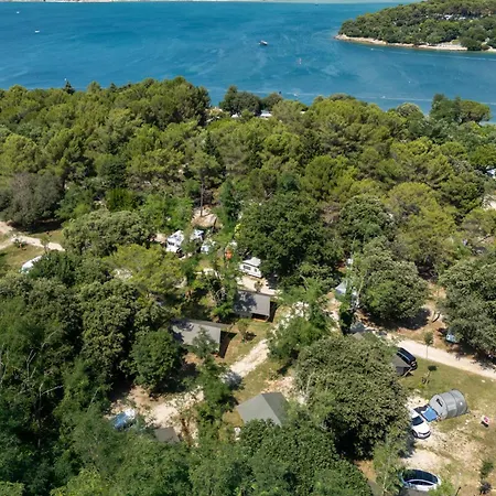 Οργανωμένο κάμπινγκ Istra Sunny Tent In Lanterna Premium 4* *