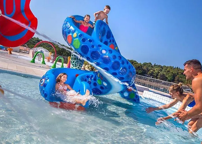 Istra Sunny Tent In Lanterna Premium 4* 럭셔리텐트 *